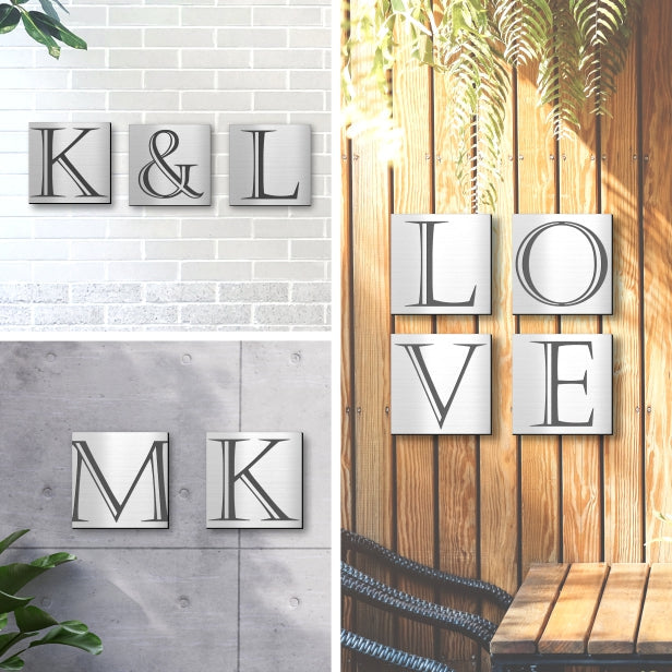 アートパネル art panel 【K】モダン おしゃれ 壁掛け イニシャル アルファベット アートボード 金属風 art board インテリア ステンレス調 シルバー 銀 正方形 四角 ピンフック対応 簡単取付 日本製 (配送4)