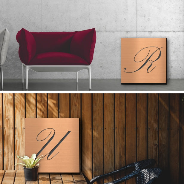 アートパネル art panel【Y】モダン おしゃれ 壁掛け イニシャル アルファベット アートボード 金属風 インテリア 銅板風 ブロンズ 軽くて丈夫 アクリル製 正方形 筆記体 ピンフック対応 簡単取付 日本製 (配送4)