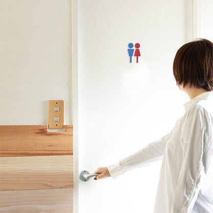 【3色】 木製トイレサインプレート [A] 【国産ヒノキ】 トイレマーク おしゃれ シール ステッカー ピクトグラム トイレ プレート かわいい デザイン 男女 表示プレート インテリア レストルーム TOILET 御手洗い あいち認証材 天然木 (配送2)